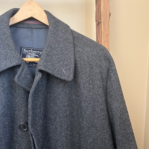 Burberrys Charcoal Button Front Lined Wool Trench Coat Size 52 Short - Picture 4 of 13